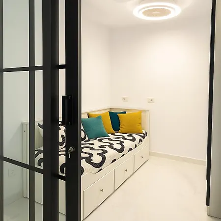 Daire Maresia Candelaria